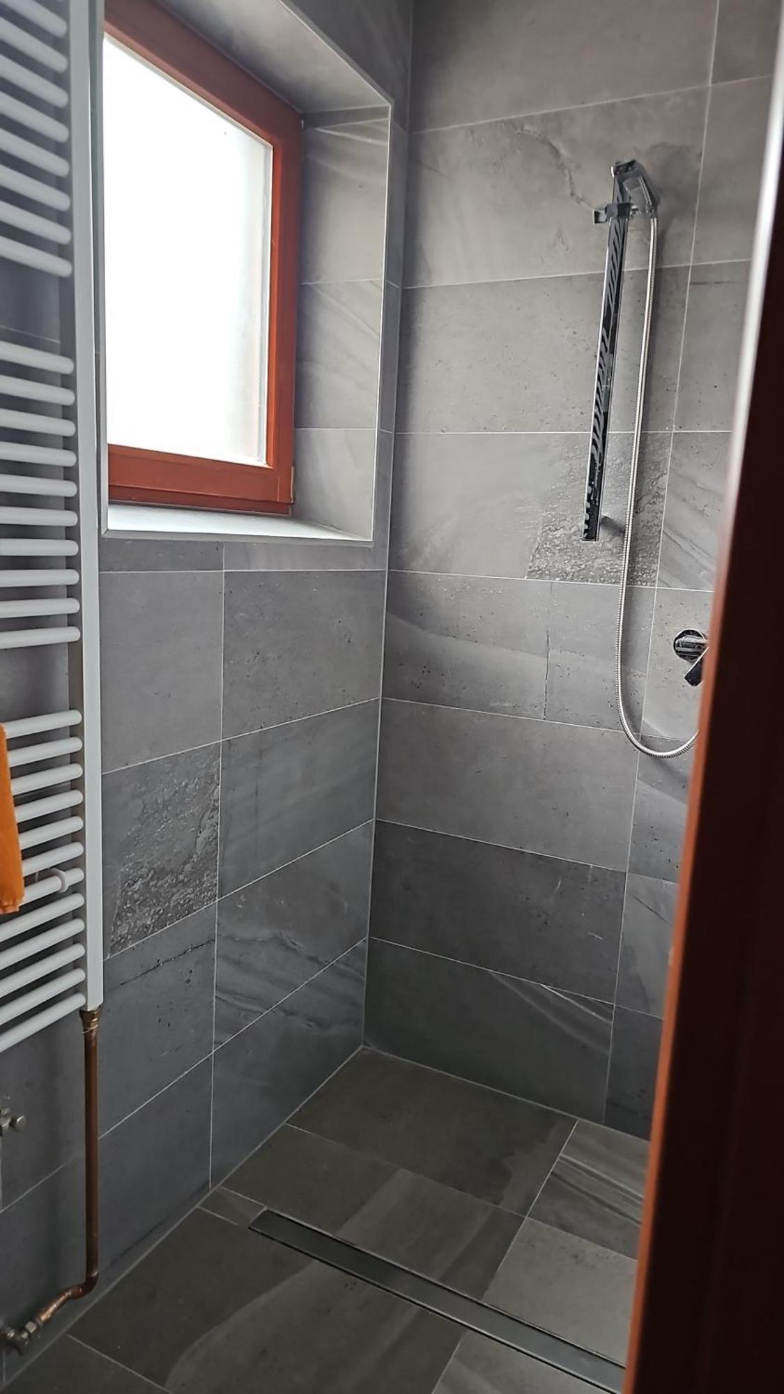 Hotel Koruna Rožnov pod Radhoštěm Esterno foto