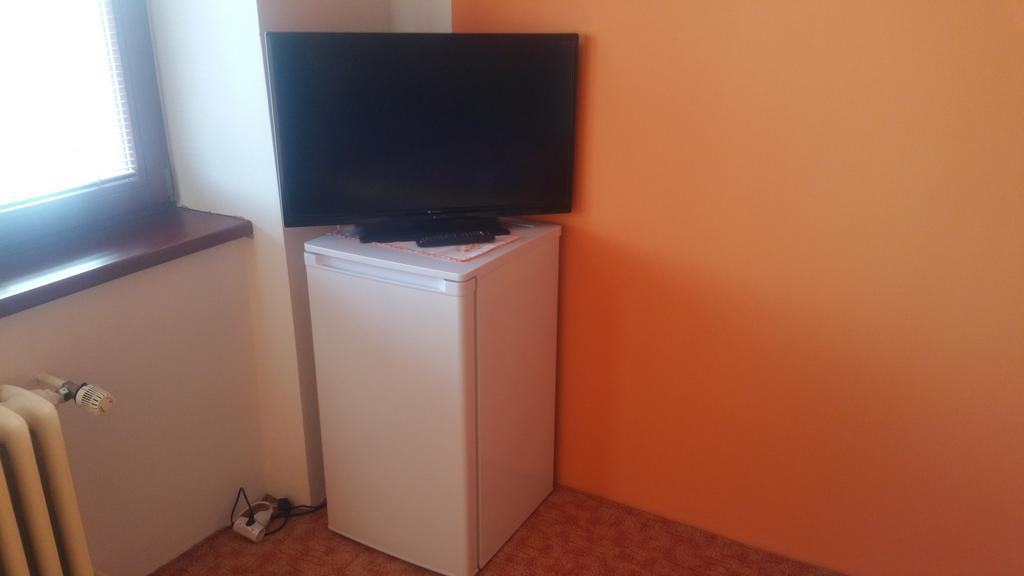 Hotel Koruna Rožnov pod Radhoštěm Esterno foto