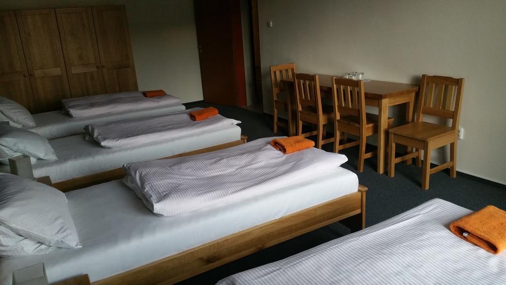 Hotel Koruna Rožnov pod Radhoštěm Camera foto